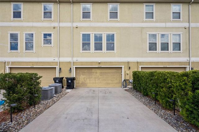 10554 GREEN IVY LANE, Orlando, FL 32832