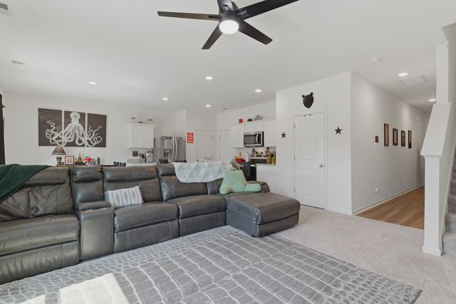 5012 Ferry Field Drive, Summerville, SC 29485