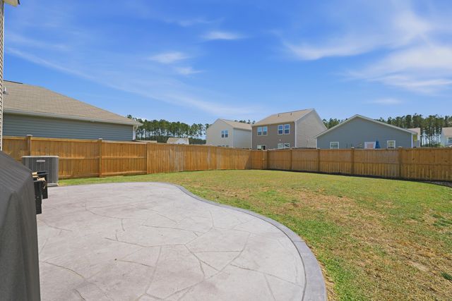 5012 Ferry Field Drive, Summerville, SC 29485