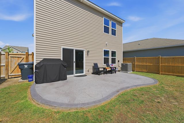 5012 Ferry Field Drive, Summerville, SC 29485