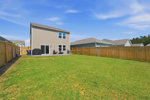 5012 Ferry Field Drive, Summerville, SC 29485