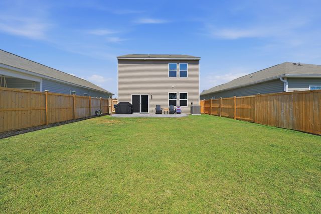 5012 Ferry Field Drive, Summerville, SC 29485