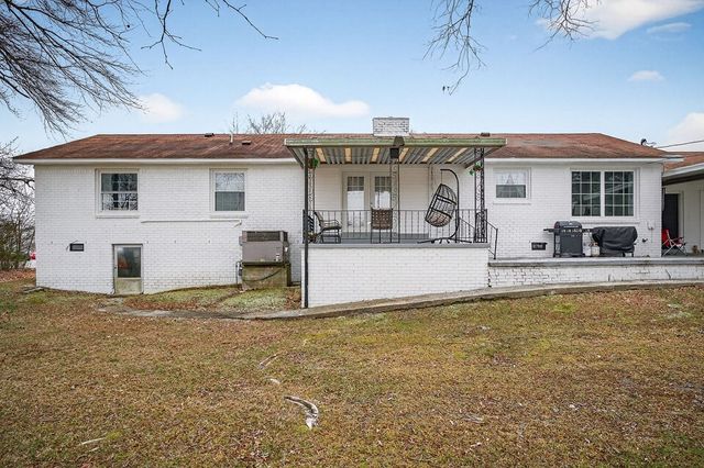 407 Whaley St, Smithville, TN 37166