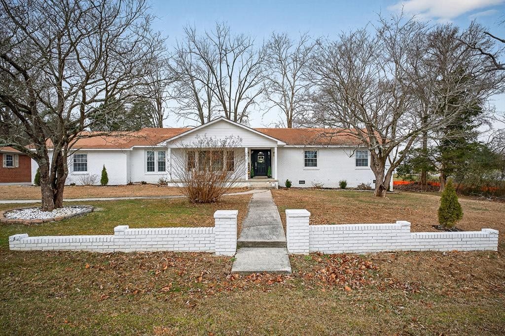 407 Whaley St, Smithville, TN 37166