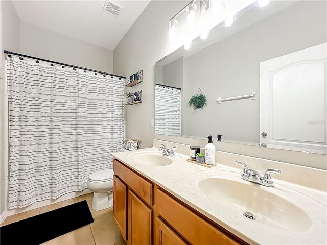 1118 TROLLING DRIVE, Apopka, FL 32712