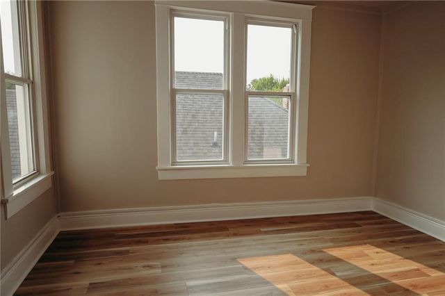 1905 Mitchell Avenue, St Joseph, MO 64507