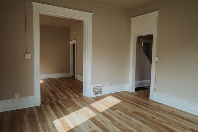 1905 Mitchell Avenue, St Joseph, MO 64507