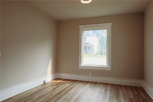 1905 Mitchell Avenue, St Joseph, MO 64507