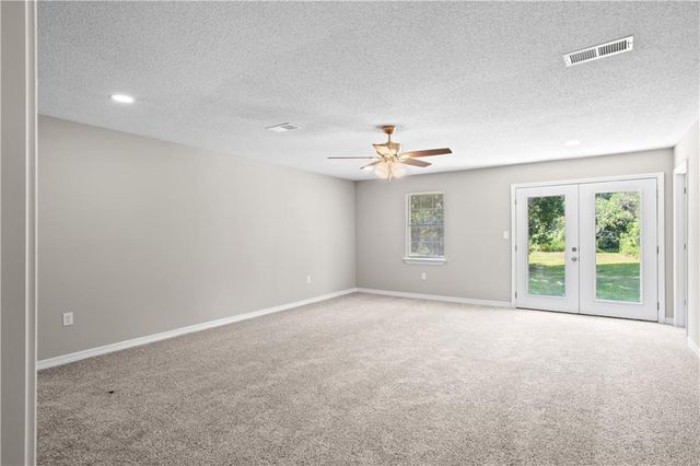 9451 Three Notch Road, Theodore, AL 36582