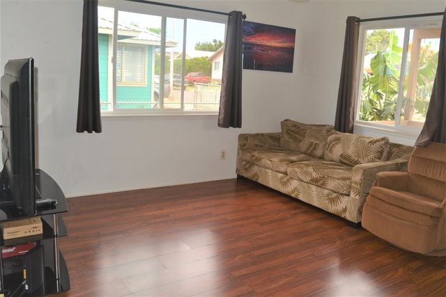 400 Ahakea St, Lanai City, HI 96763