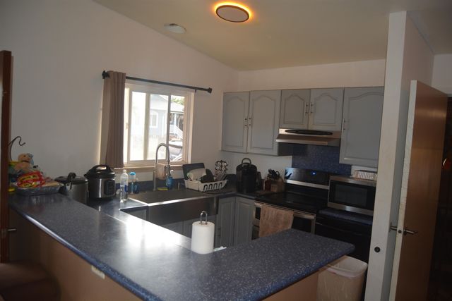 400 Ahakea St, Lanai City, HI 96763