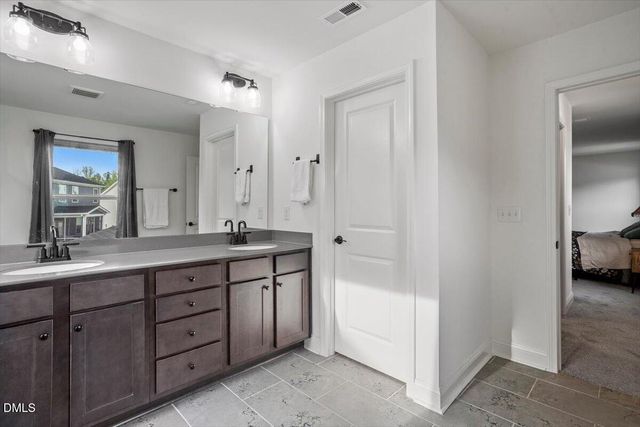 1041 Ringhill Bluff Drive, Durham, NC 27704