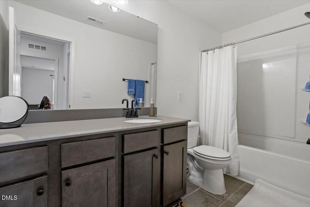 1041 Ringhill Bluff Drive, Durham, NC 27704