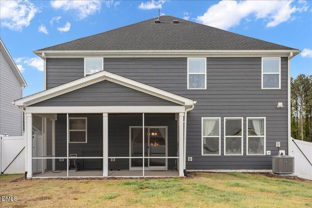 1041 Ringhill Bluff Drive, Durham, NC 27704