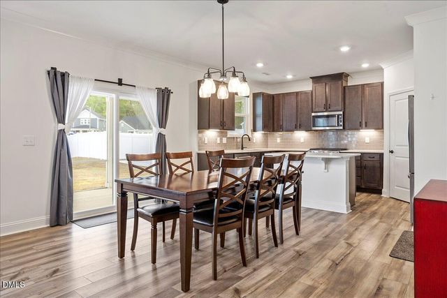 1041 Ringhill Bluff Drive, Durham, NC 27704