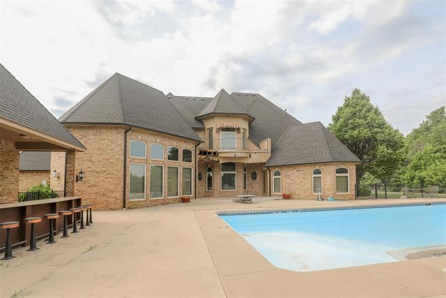 1826 County Road 1210, Tuttle, OK 73089