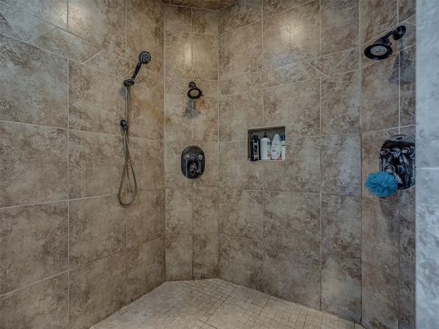 1826 County Road 1210, Tuttle, OK 73089