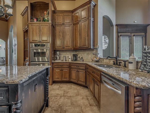 1826 County Road 1210, Tuttle, OK 73089