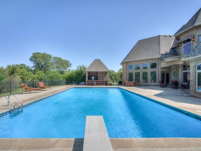 1826 County Road 1210, Tuttle, OK 73089