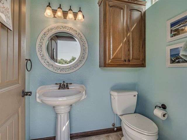 1826 County Road 1210, Tuttle, OK 73089