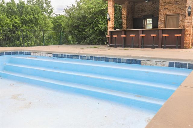 1826 County Road 1210, Tuttle, OK 73089