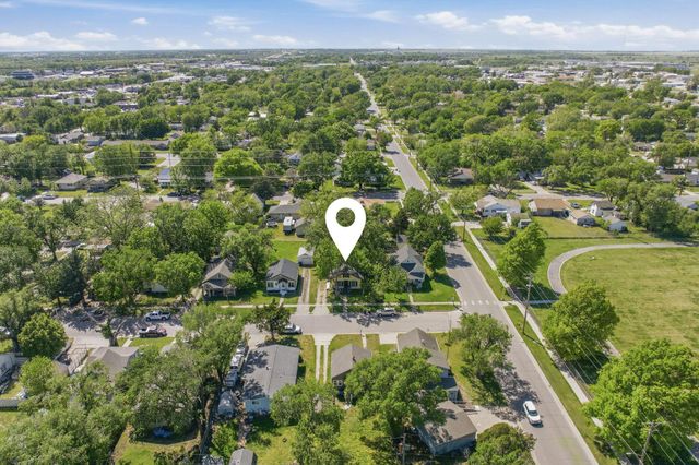 327 Residence St, El Dorado, KS 67042