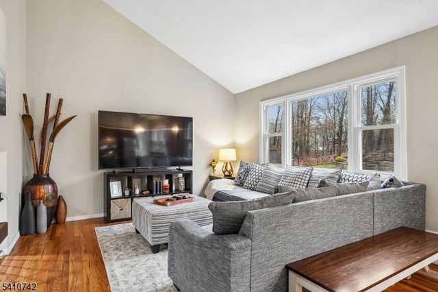 477 South Ave, Fanwood Boro, NJ 07023