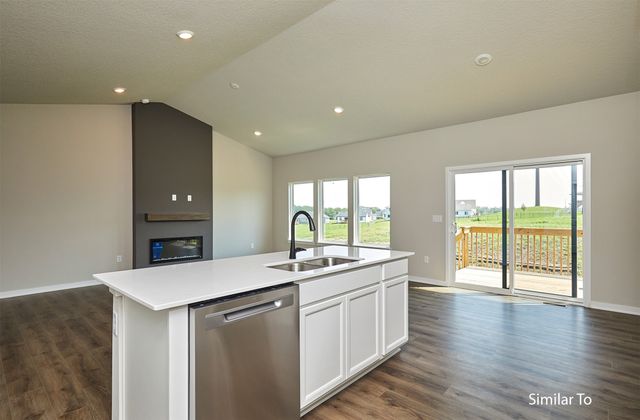 1705 20th Avenue SE, Altoona, IA 50009