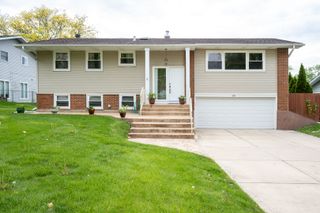 2S478 Lloyd Avenue, Lombard, IL 60148