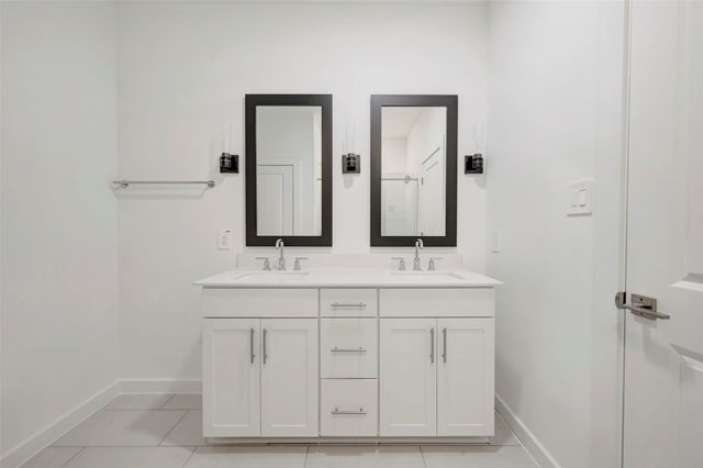 160 Summer Rain Way, Newark, TX 76071