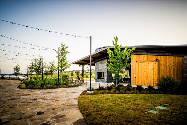 160 Summer Rain Way, Newark, TX 76071