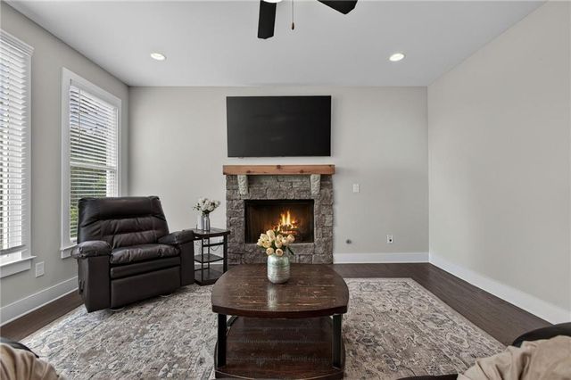 35 Bridgestone Way SE, Cartersville, GA 30120