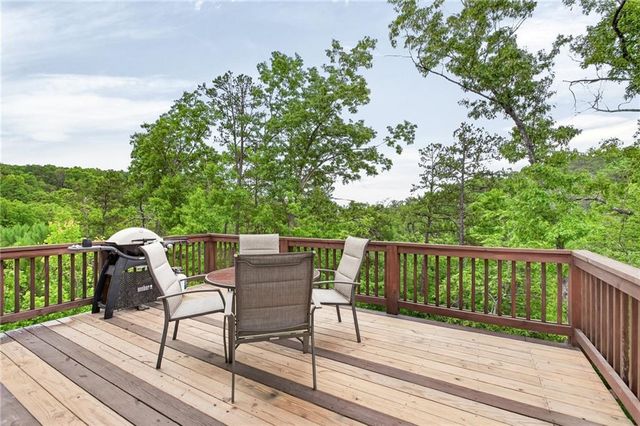 35 Bridgestone Way SE, Cartersville, GA 30120