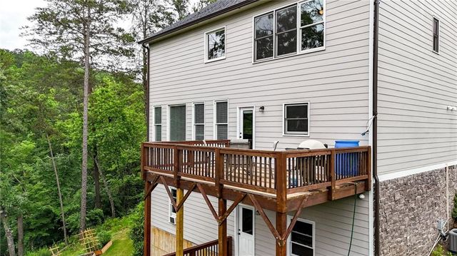 35 Bridgestone Way SE, Cartersville, GA 30120