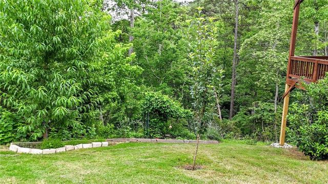 35 Bridgestone Way SE, Cartersville, GA 30120