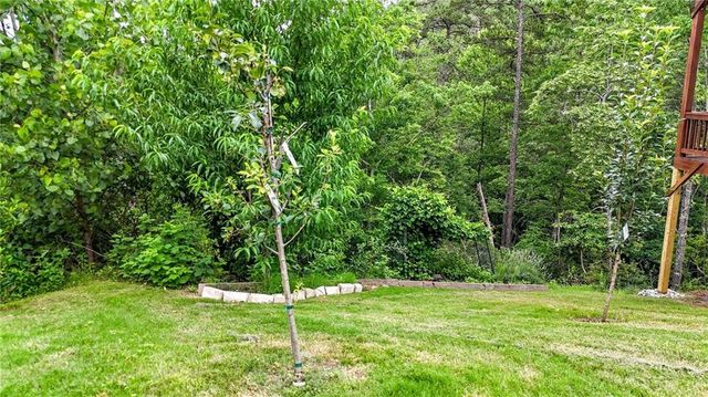 35 Bridgestone Way SE, Cartersville, GA 30120