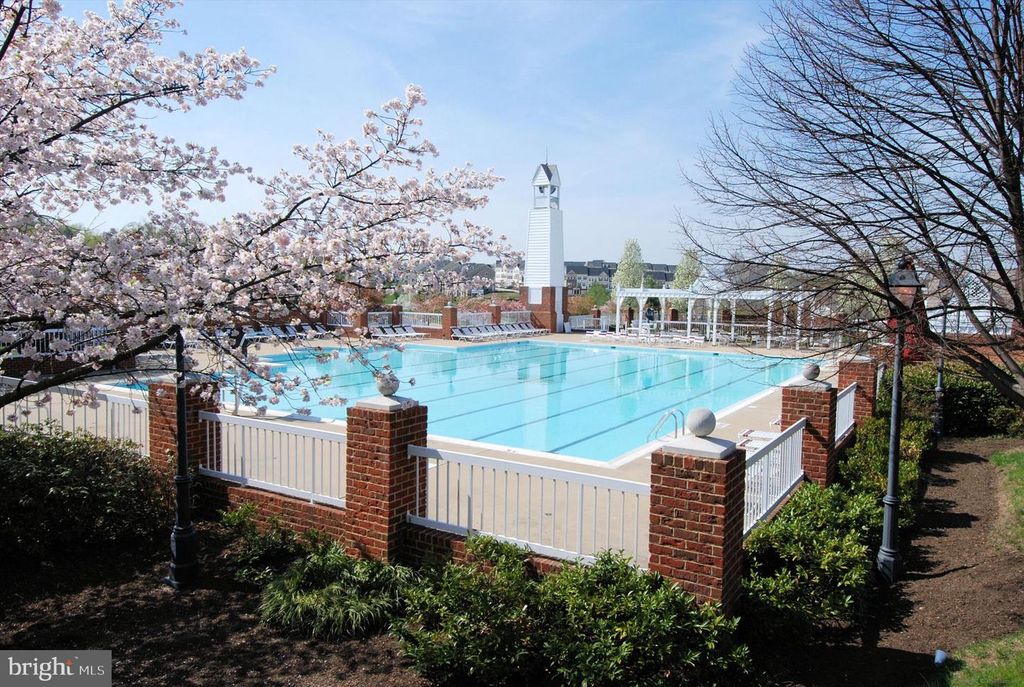2700 WINSTON CT, Woodbridge, VA 22191