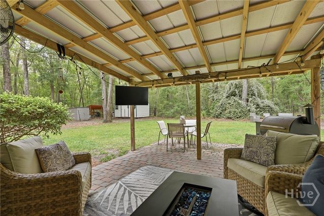 1810 Belle Island Road, Richmond Hill, GA 31324