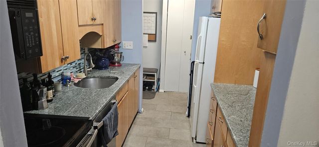 115 sterling Street 115, Beacon, NY 12508