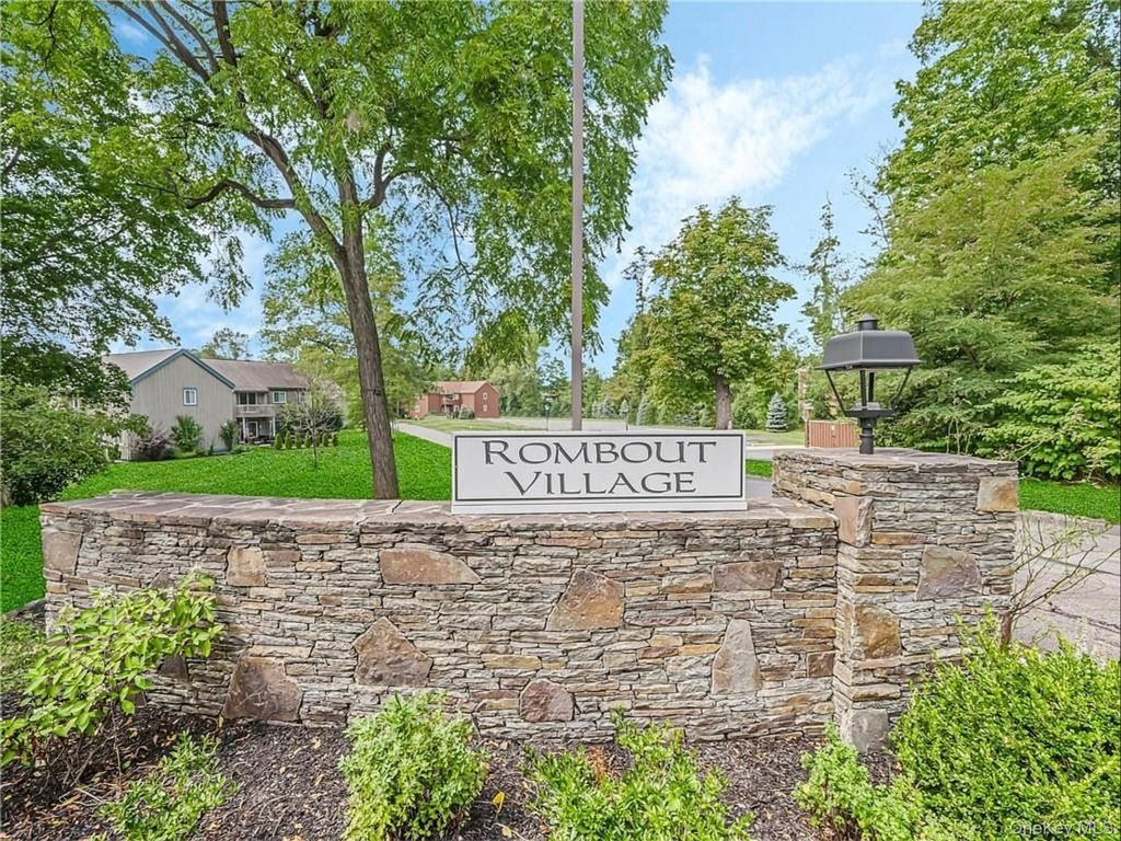 115 sterling Street 115, Beacon, NY 12508