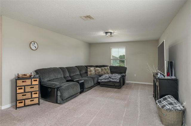 1517 AXEL CIRCLE, Winter Haven, FL 33880