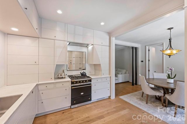 930 Ardsley Road 2, Charlotte, NC 28207