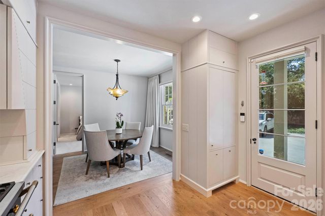 930 Ardsley Road 2, Charlotte, NC 28207