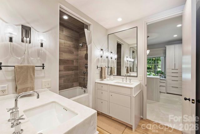 930 Ardsley Road 2, Charlotte, NC 28207