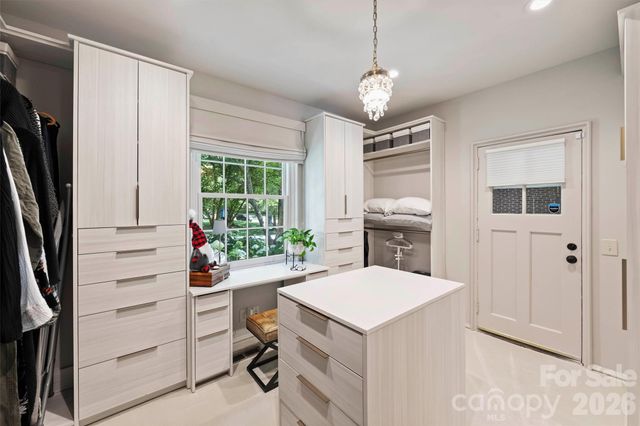 930 Ardsley Road 2, Charlotte, NC 28207