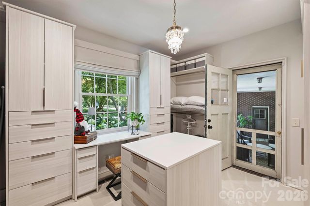 930 Ardsley Road 2, Charlotte, NC 28207