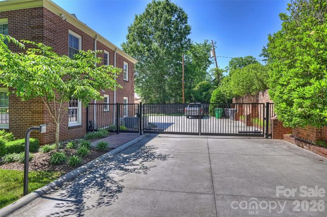 930 Ardsley Road 2, Charlotte, NC 28207