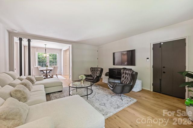 930 Ardsley Road 2, Charlotte, NC 28207