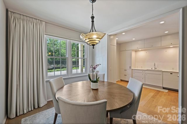 930 Ardsley Road 2, Charlotte, NC 28207