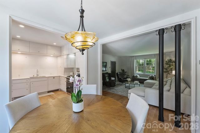 930 Ardsley Road 2, Charlotte, NC 28207